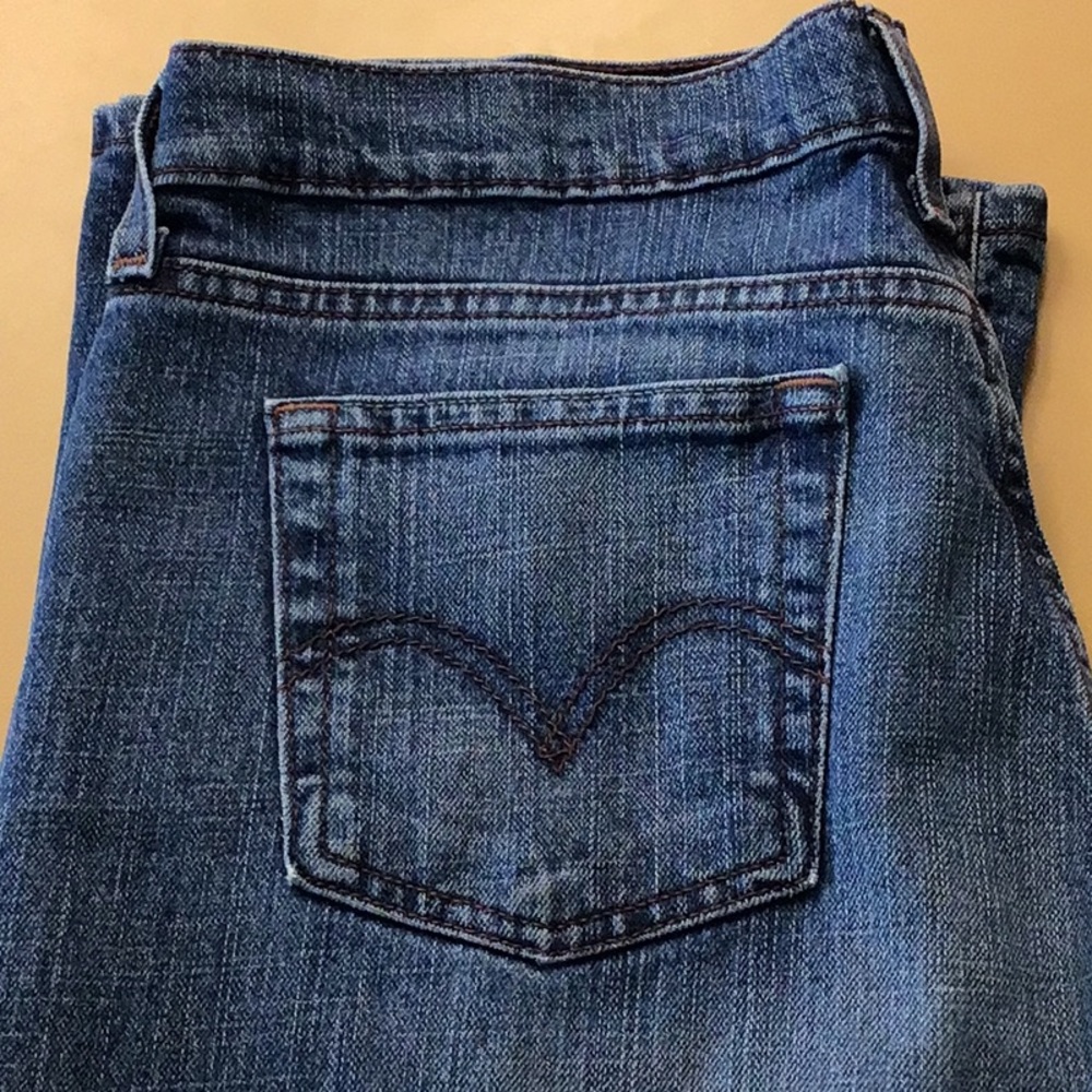 LEVI’s Boot Cut 515 Jeans, Size 10